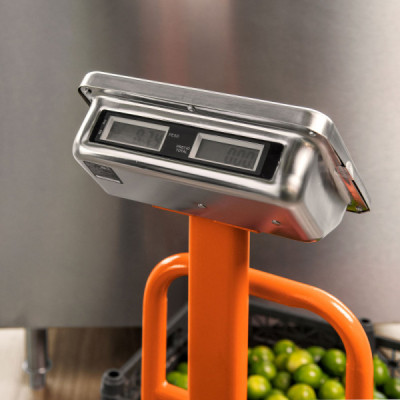 Báscula De Plataforma Plegable 100 Kg Recargable Con Display Truper (BAS-100PLA)