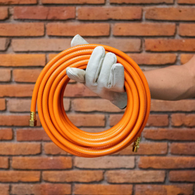 Manguera Para Compresor De Pvc 15 M, 1/4" Npt, 300 Psi Truper (MAN-PI-15-1/4)