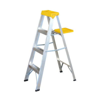 Escalera De Tijera 3 Peldaños Antideslizantes 90 Kg Surtek (ET3)