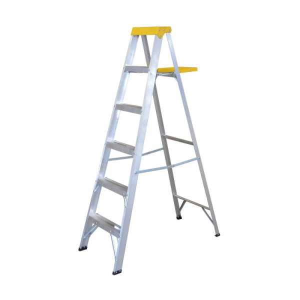 Escalera De Tijera 5 Peldaños Antideslizantes 90 Kg Surtek (ET5)