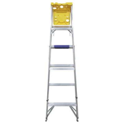 Escalera De Tijera 5 Peldaños Antideslizantes 90 Kg Surtek (ET5)